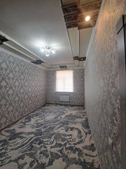 1 хоналик квартира 2 этаж ,кирпичный дом,  5 микр аиша халал