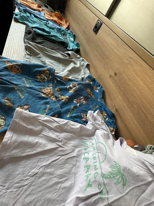 Set lot haine copii H&M tricouri, pijama, bluza