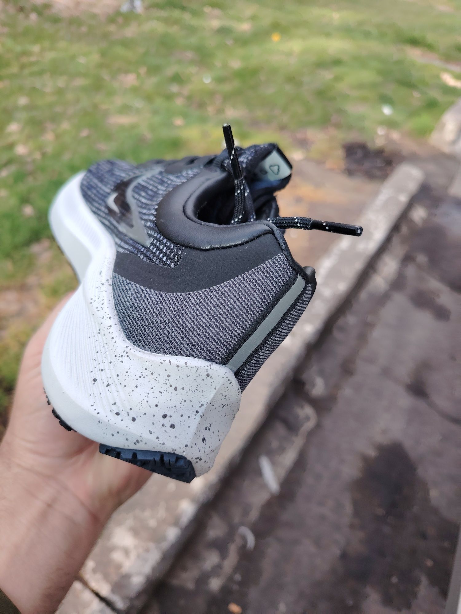 Nike alergare femei impermeabili Nr 36.5