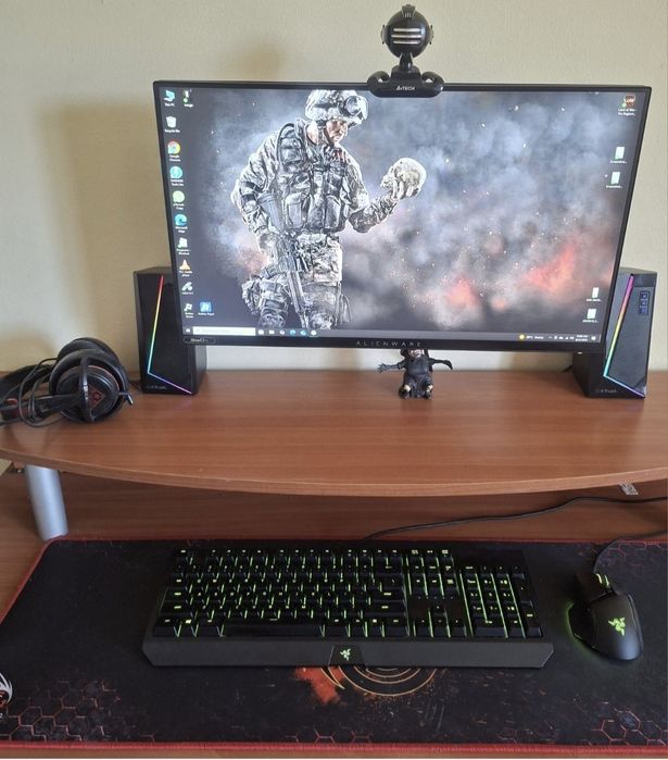 Calculator gaming vine împreună cu monitor alienware 24.5 360hz