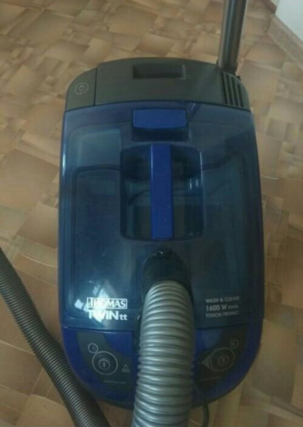 Продам моющий пылесос THOMAS