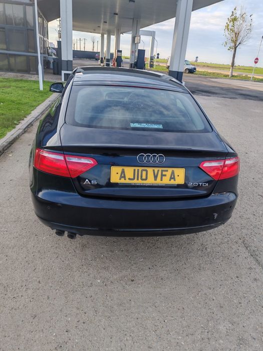 Audi a5 4 usi 2.0 manual