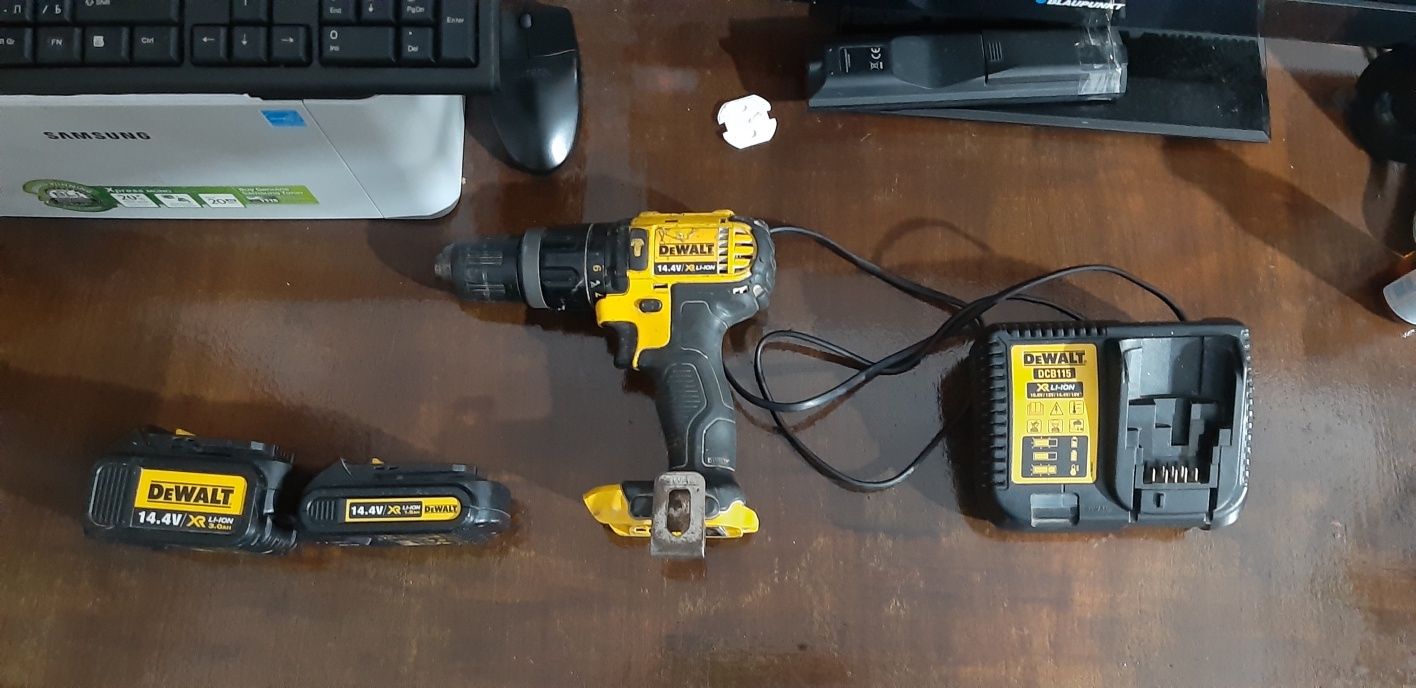 Винтоверт Dewalt