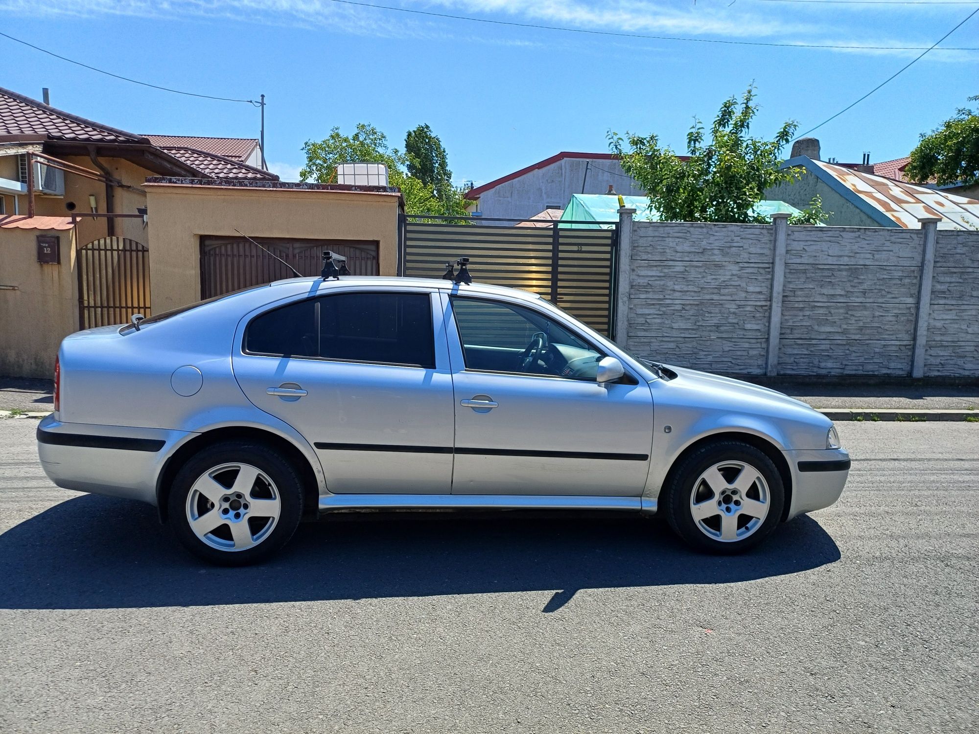 Skoda Octavia berlina