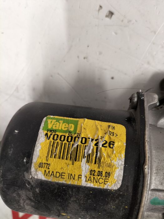 Моторче - механизъм предни чистачки Renault Megane III / Рено Меган 3