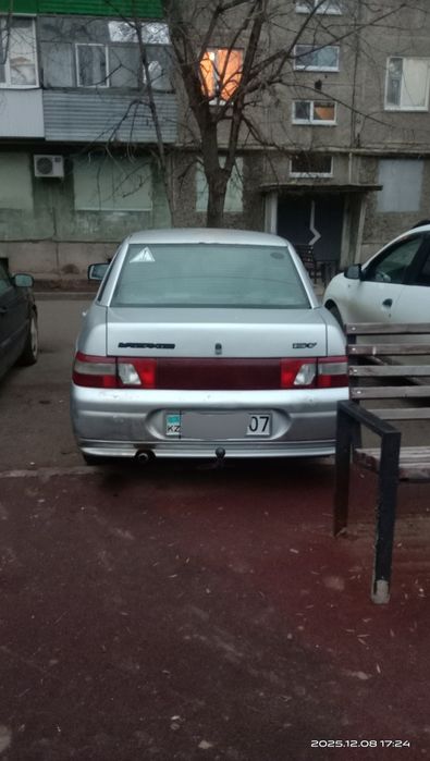 Продаётся Ваз 2110.год 2005.8кл.Газ-бензин