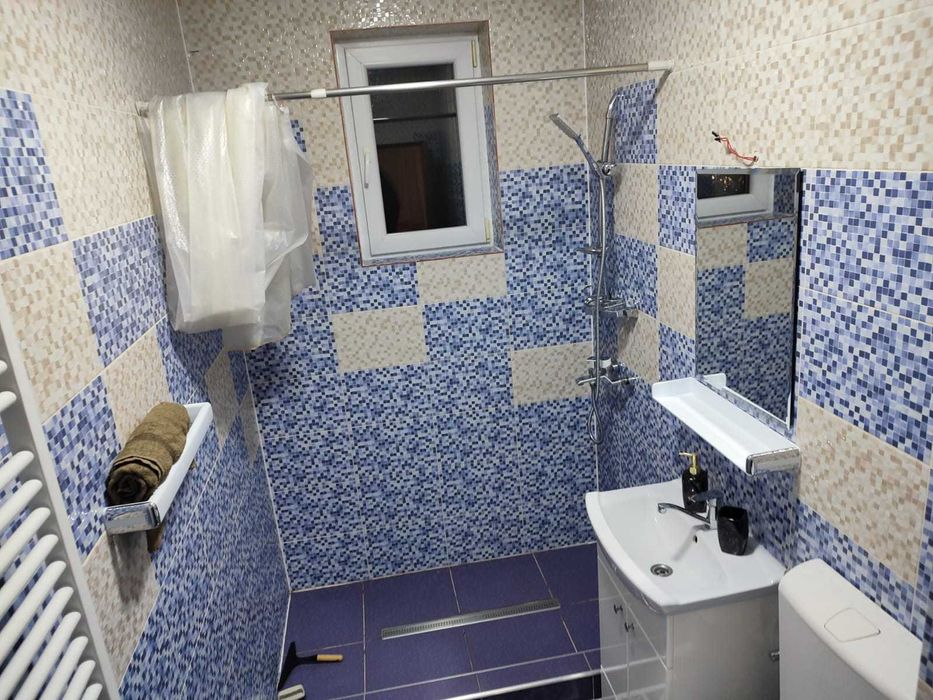 Apartament cu doua camere in centru nou de inchiriat