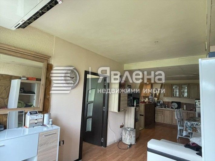 Салон за красота и жилище