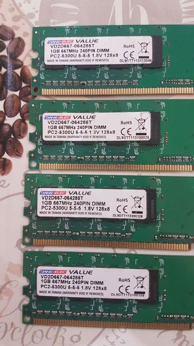Ram 4×1 gb. DDR2