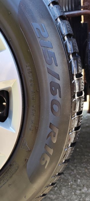Roti iarna R16 originale passat B8