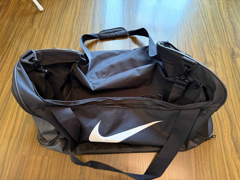 Спортна чанта, сак Nike Brasilia 9.5 L - черен