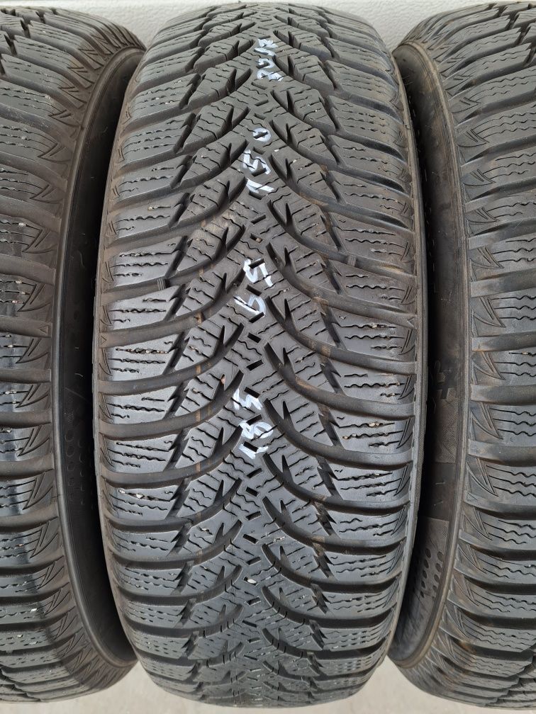 Зимни гуми 4 броя KUMHO WinterCraft Wp51 185 65 R15 дот 3017