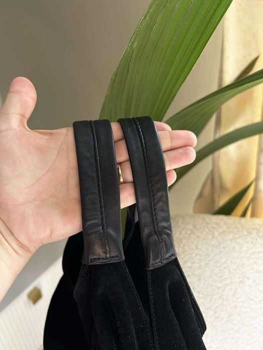 Furla Hobo голяма черна велурена чанта хобо