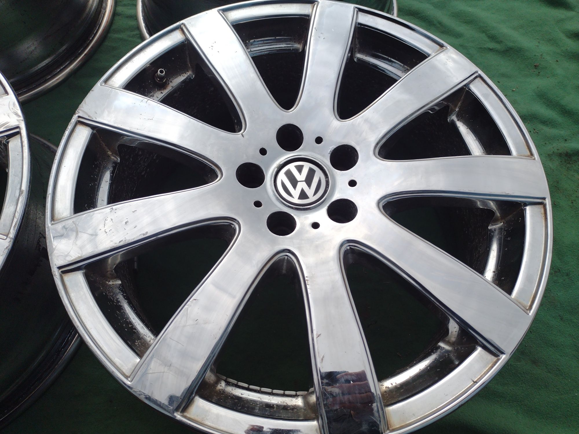 R.O.D 19-5x112 ET45 8.5j Фолксваген Голф GTI