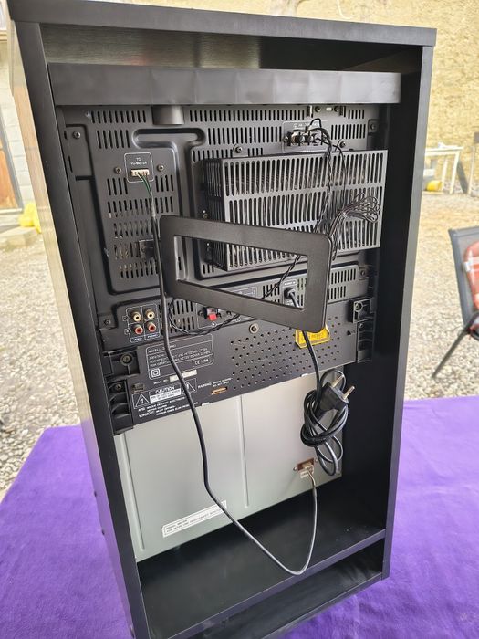 Compact HI-FIAudio System- Universum GTX-2000