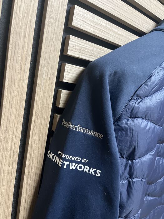 Peak Performance :  хибридно яке с пух размер S 90% пух /Оригинал