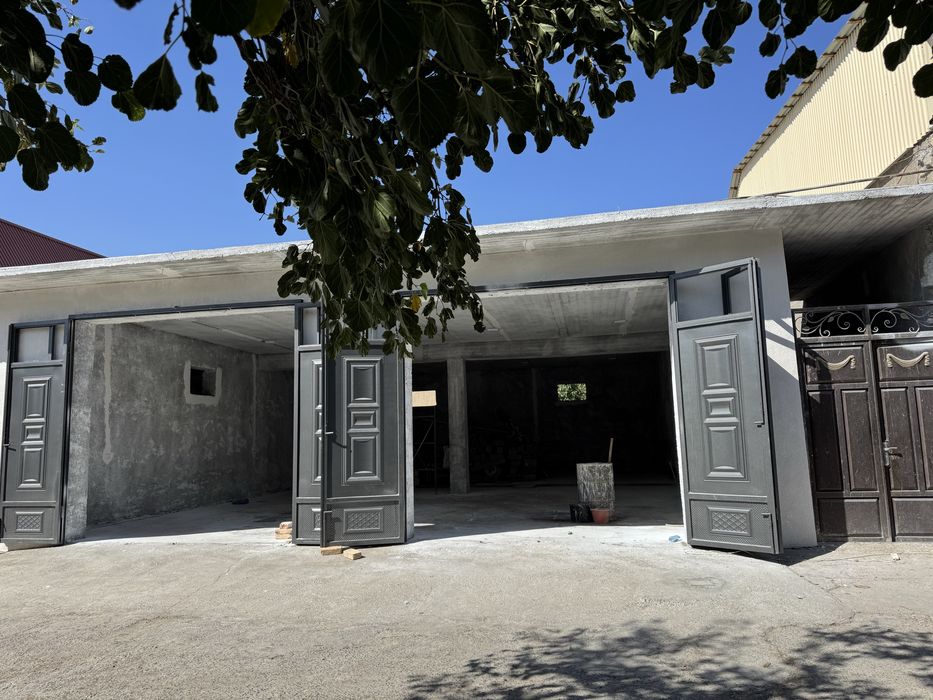 Сдаётся помешение в доль дороги можно под склад можно под бокс