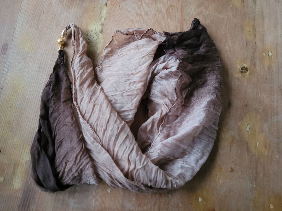 Esarfa bej pentru dama