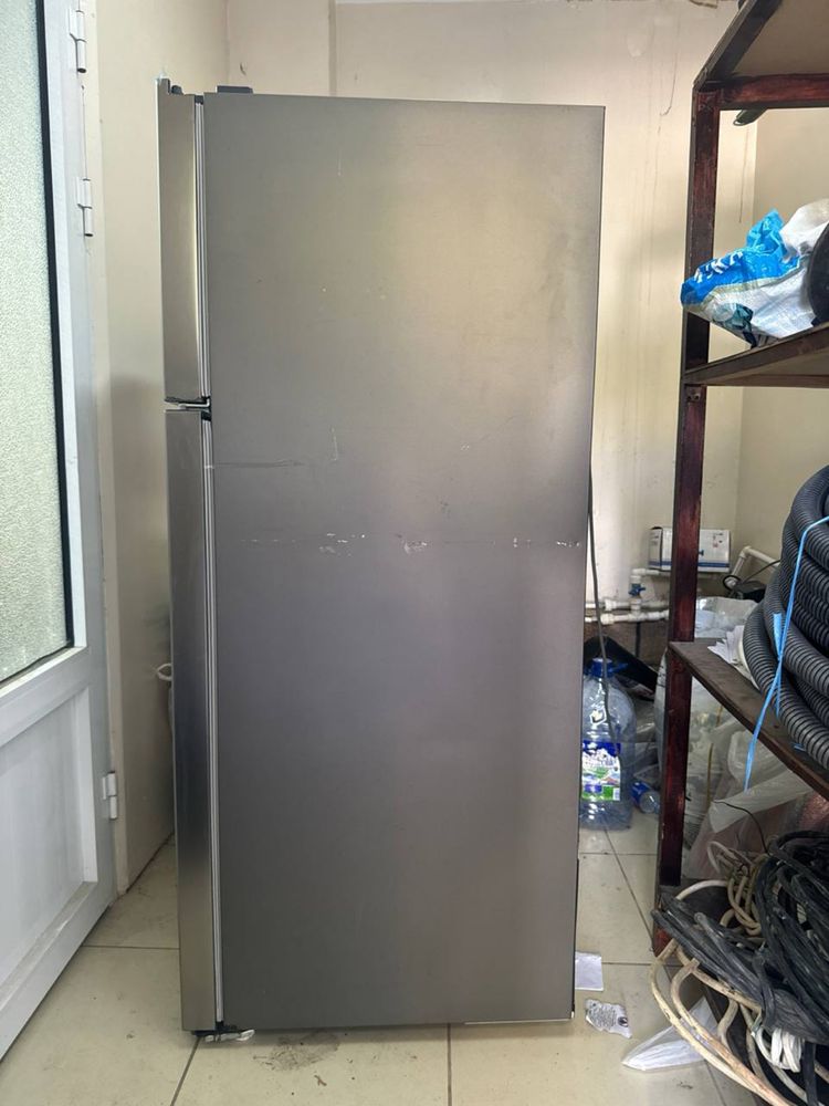 Продаётся холодильник Shivaki HD395