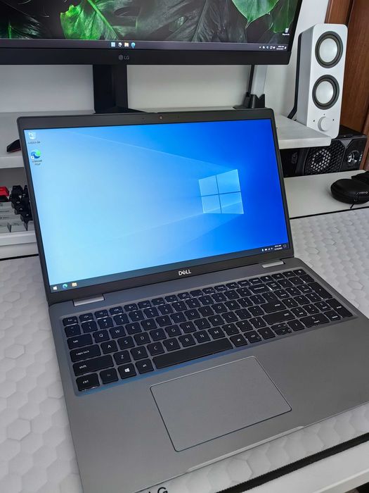 Laptop Dell Latitude 5520