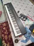 Piano elektron yangi