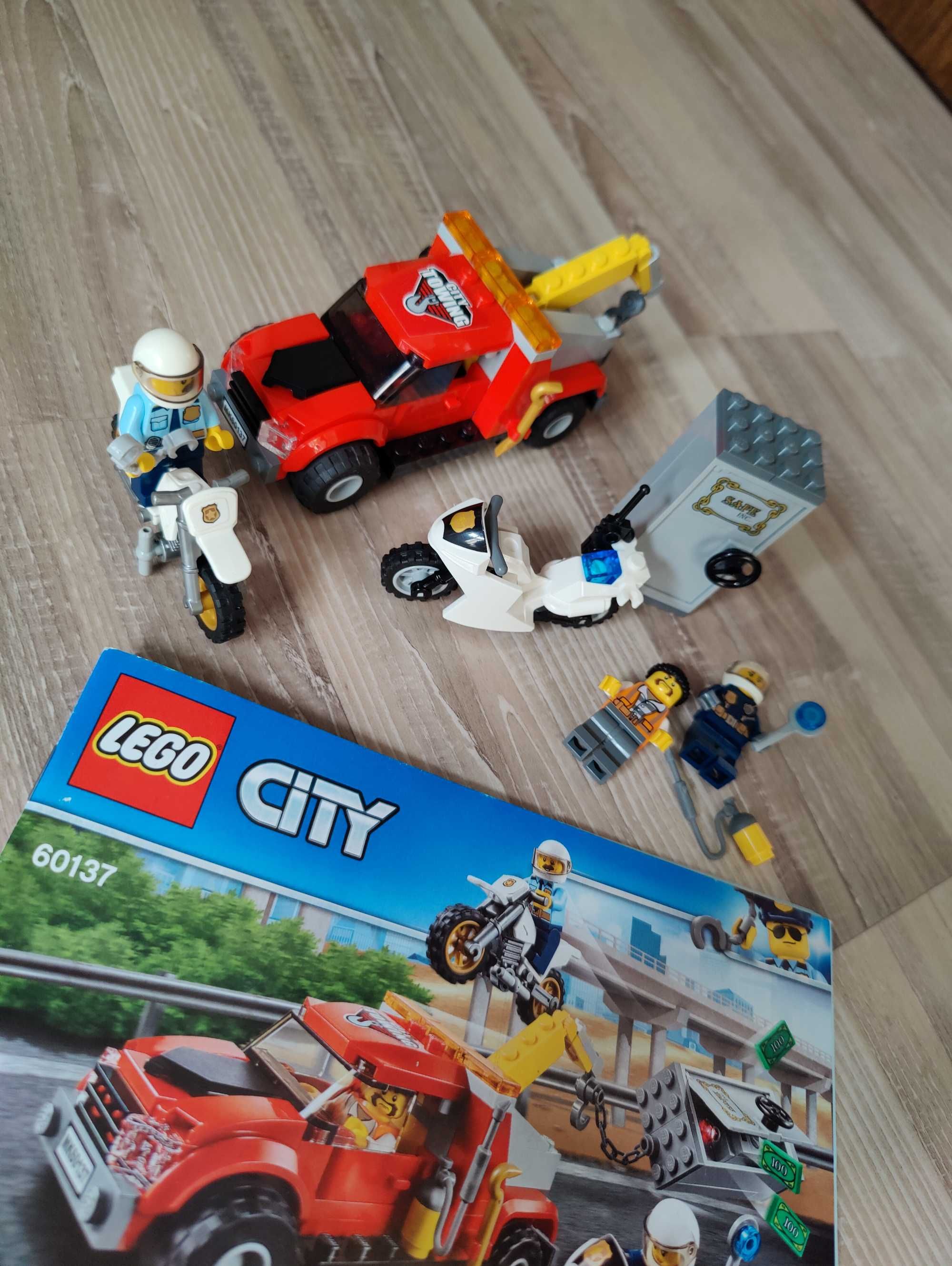 LEGO City Police 60139, 60140, 60276, 60242, 60138, 60043, 60137, 7741
