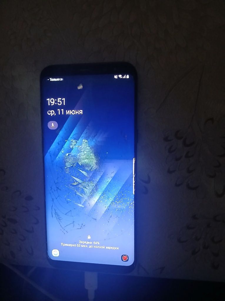 Samsung S8+ ekran i batareyada iwi bor 4/64 gb black