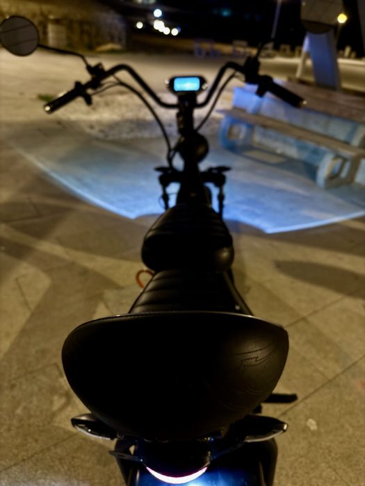 Scuter Electric Chopper 1500W – Înmatriculabil, Baterie Detașabilă