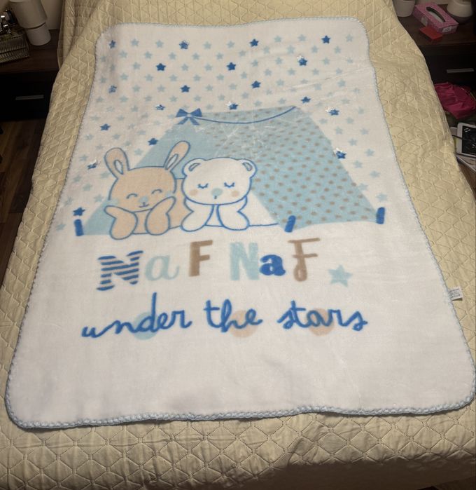 Patura groasa si pufoasa pentru copii, Naf Naf