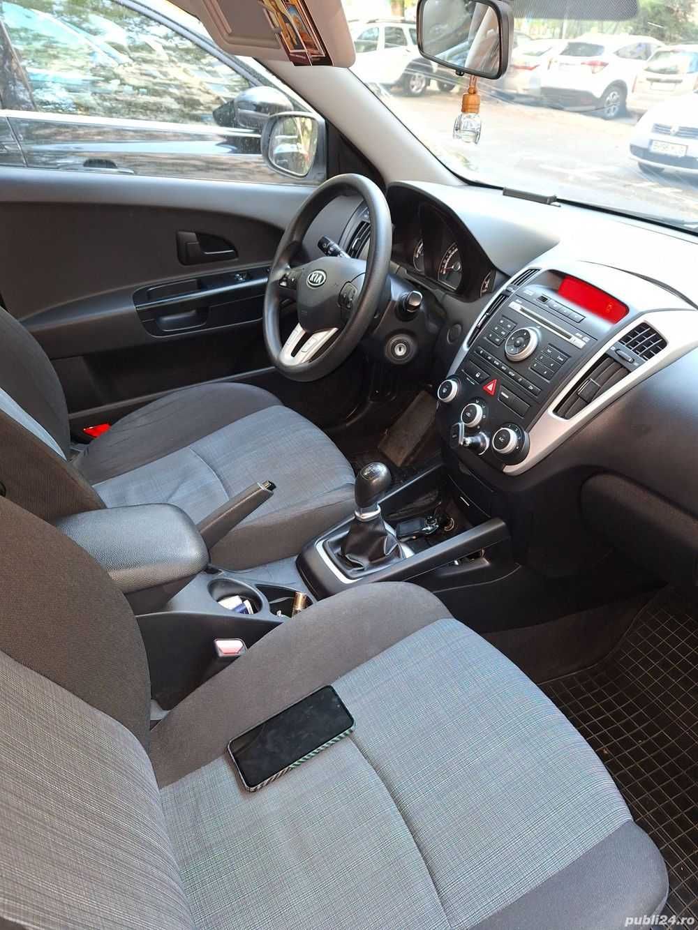 Kia Ceed 2012 cu GPL in garantie