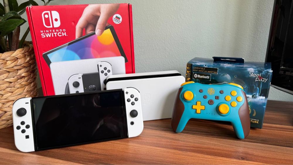 Nintendo switch oled + game pad