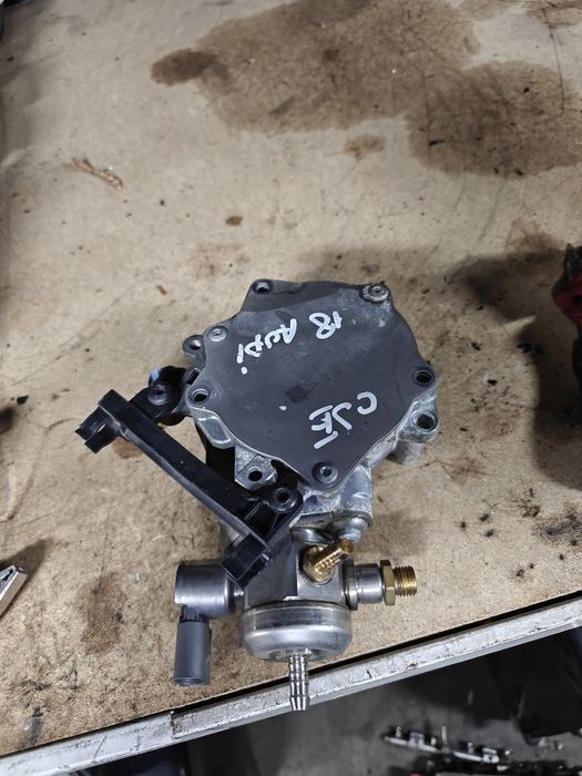 Pompă înaltă presiune 1.8 tfsi CJE Audi A4 b8 a5 8t 2015 pompa vacuum