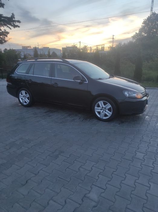 Vând golf 6 fabricatie 2010.motor 1,6 TDI diesel