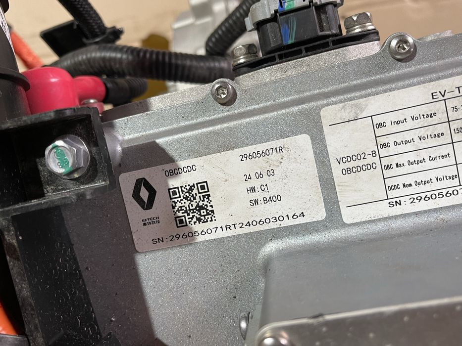 Invertor tensiune Dacia Spring modul electric 296056071R 0BCDCDC 2024