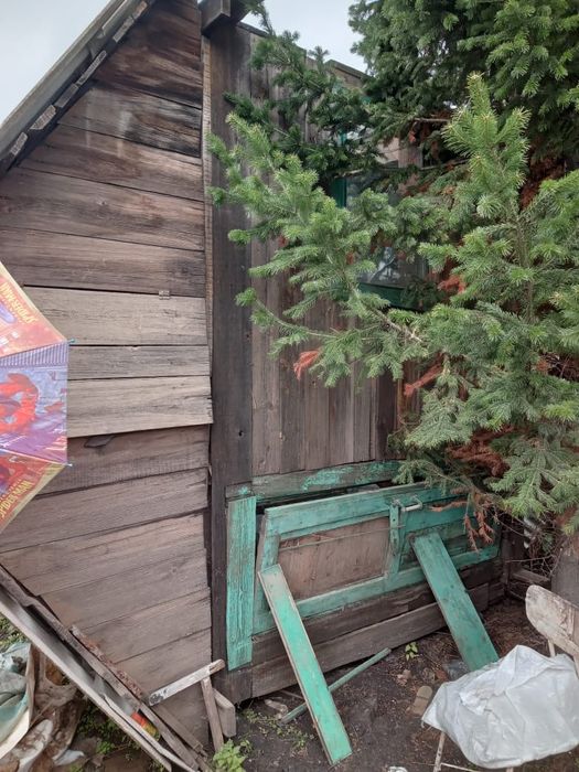 Продам домик на разбор