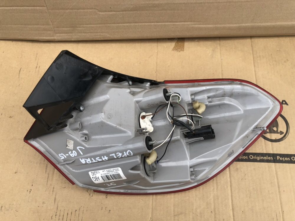 Stop, stopuri, lampa, tripla stanga Opel Astra J