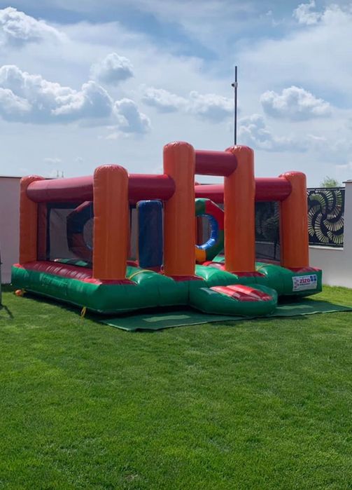 Tobogan gonflabil, topogane gonflabile, locuri de joacă