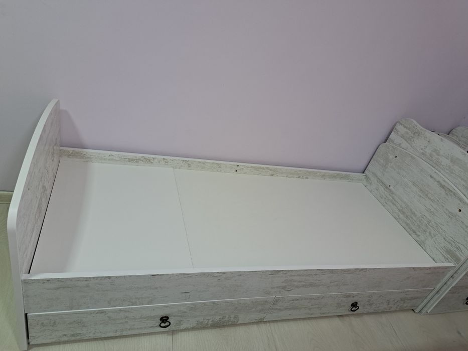 Трансформираща се бебешка кошара