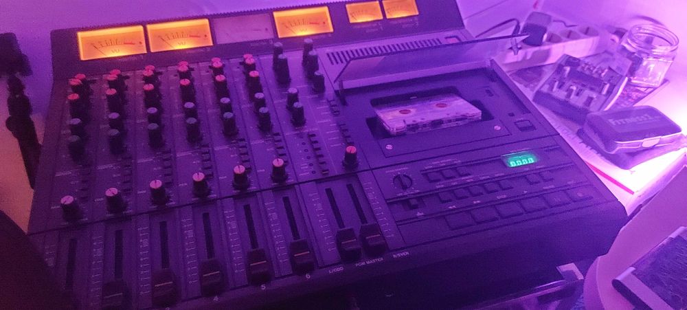 4 пистов дек Tascam 246 - работещ, сервизиран