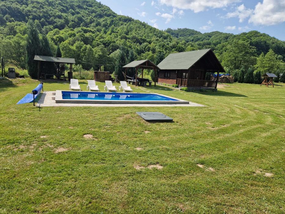 Cabană de închiriat