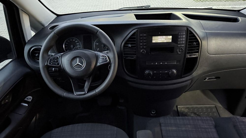 Mercedes Vito 8+1 locuri an 2017 2.2 163 CP/ Automat Dublu Culisant