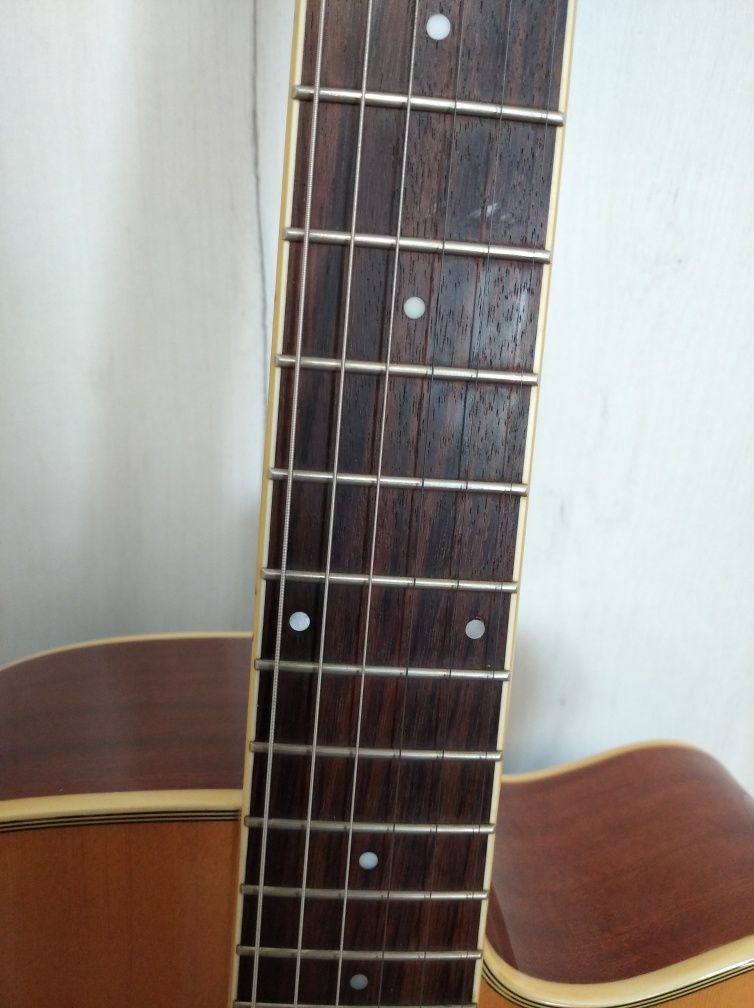 Електро-акустична китара тип уестърн Washburn WD10CE PACK