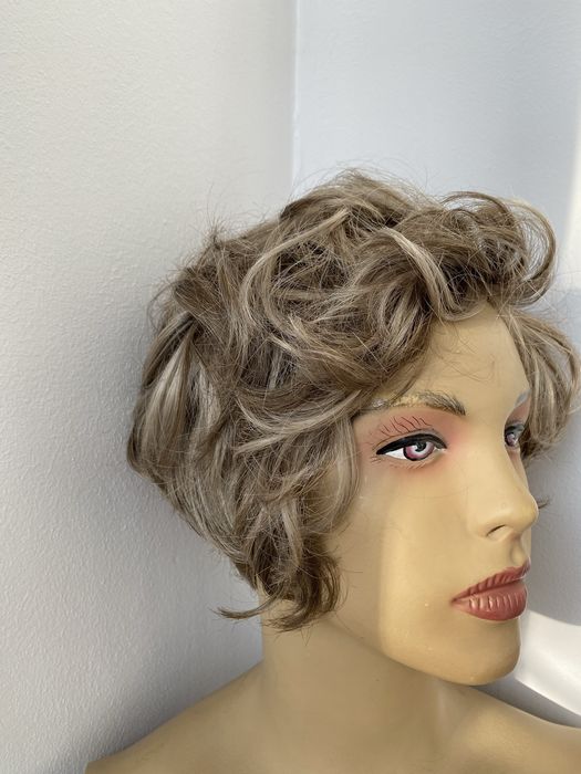 Перука за коса Kanekalon