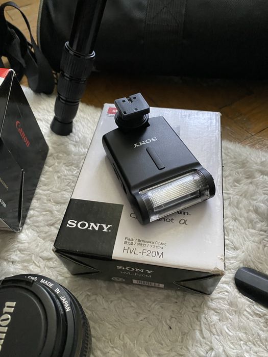 Sony A7s Mirrorless Body, Canon 50mm f1.4, Sony HVL-F20M