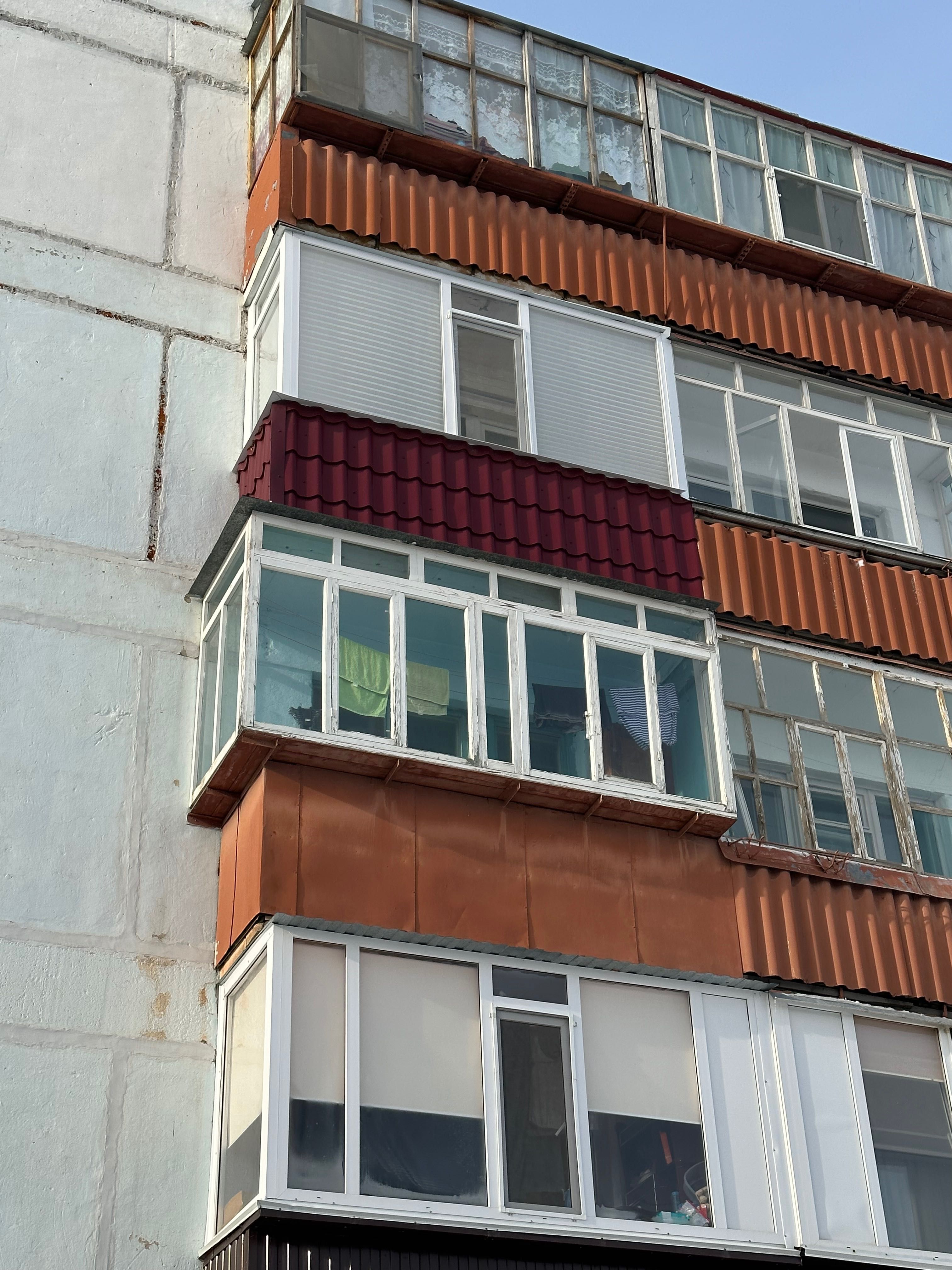 Продам квартиру 3 комнатную