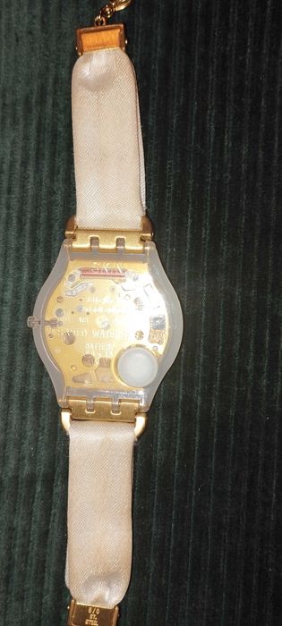 Swatch дамски часовник