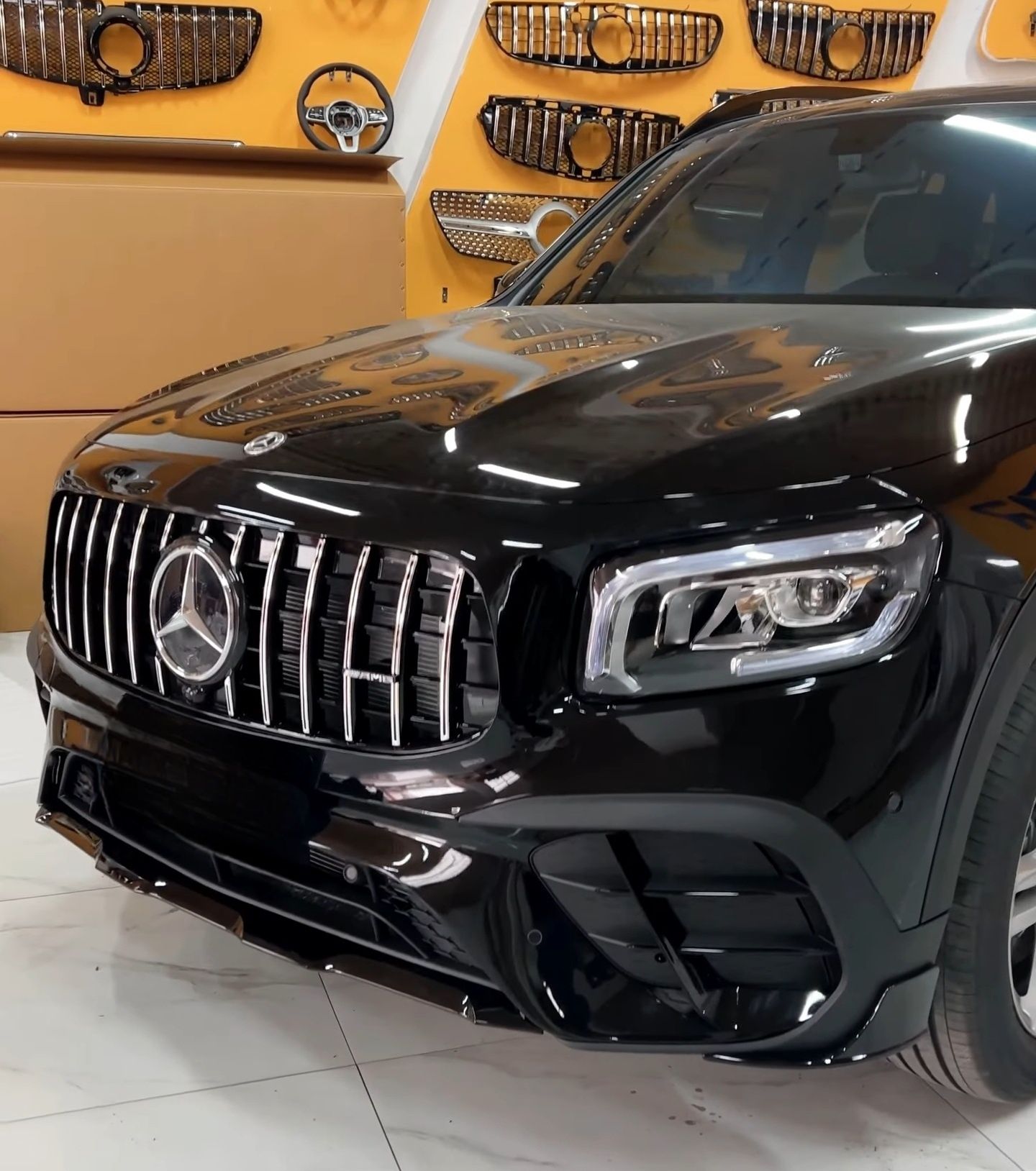 X247 GLB35 GLB45 AMG пакет предна броня решетка джанти дифузьор