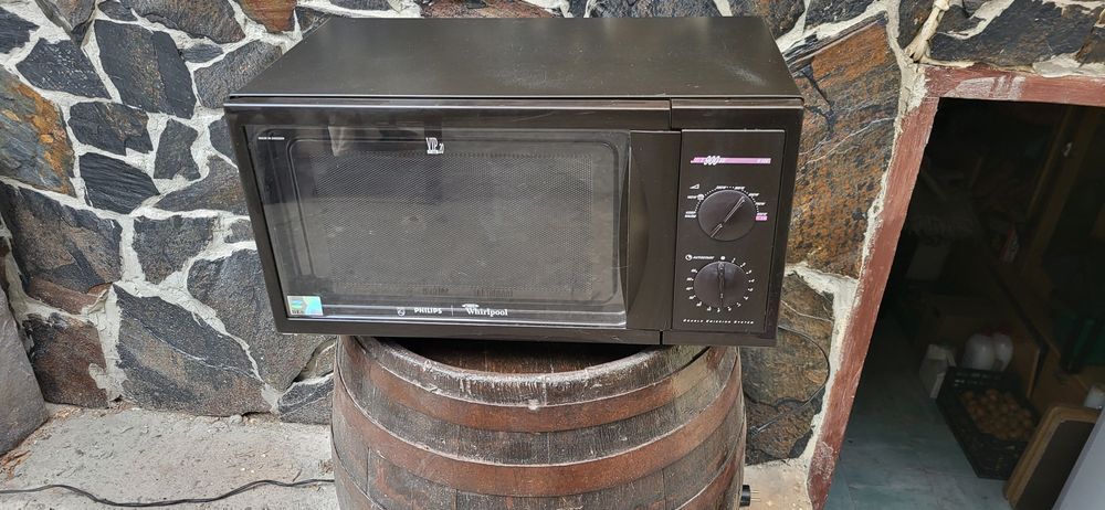 Vand cuptor cu microunde 900w Philips