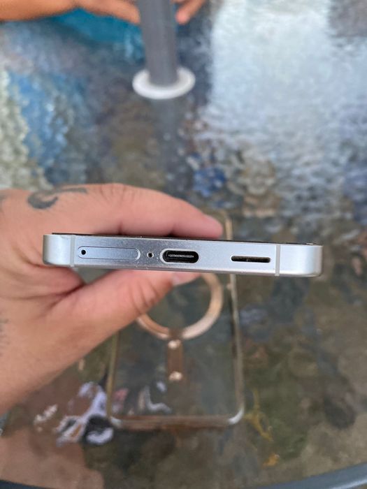 Vând samsung galaxy S24