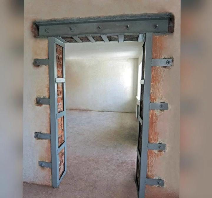 Сварщик-монтажник